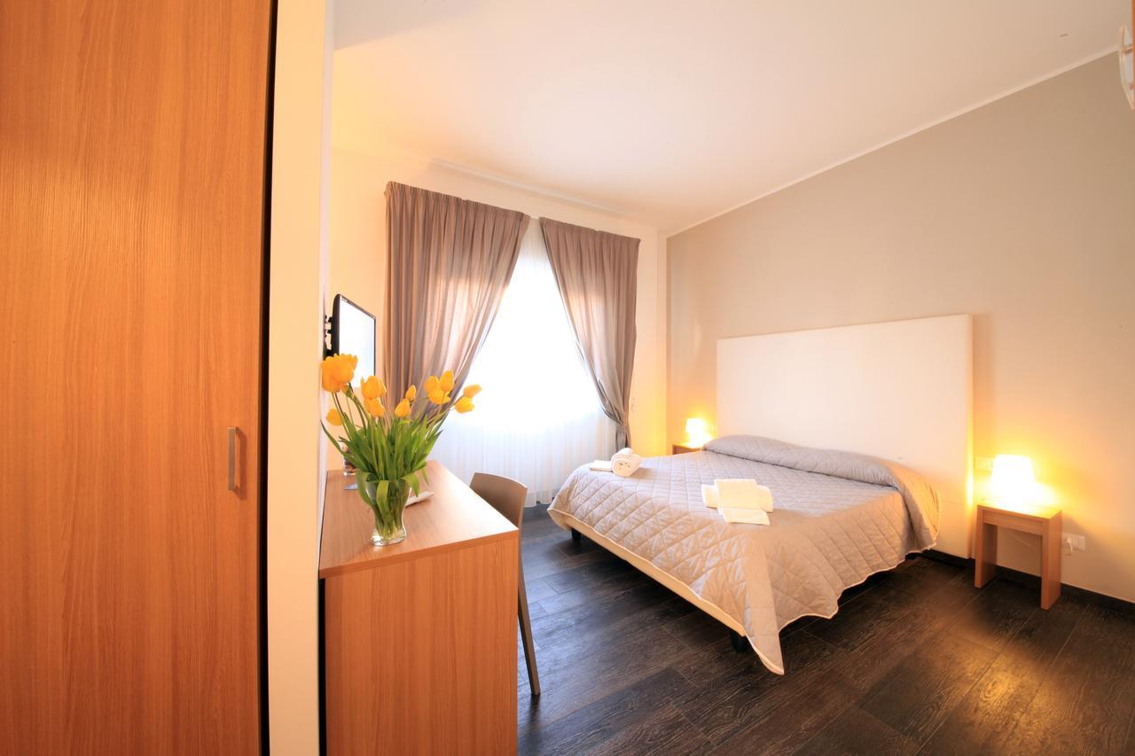 B&B Al Picchio Монополи Экстерьер фото